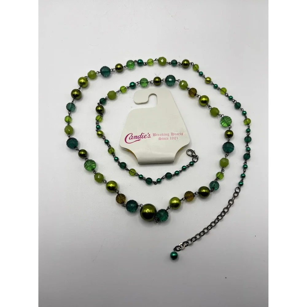 Candies Green Beaded Station Necklace Long Faux‎ Pearl Faceted Glass Style 34